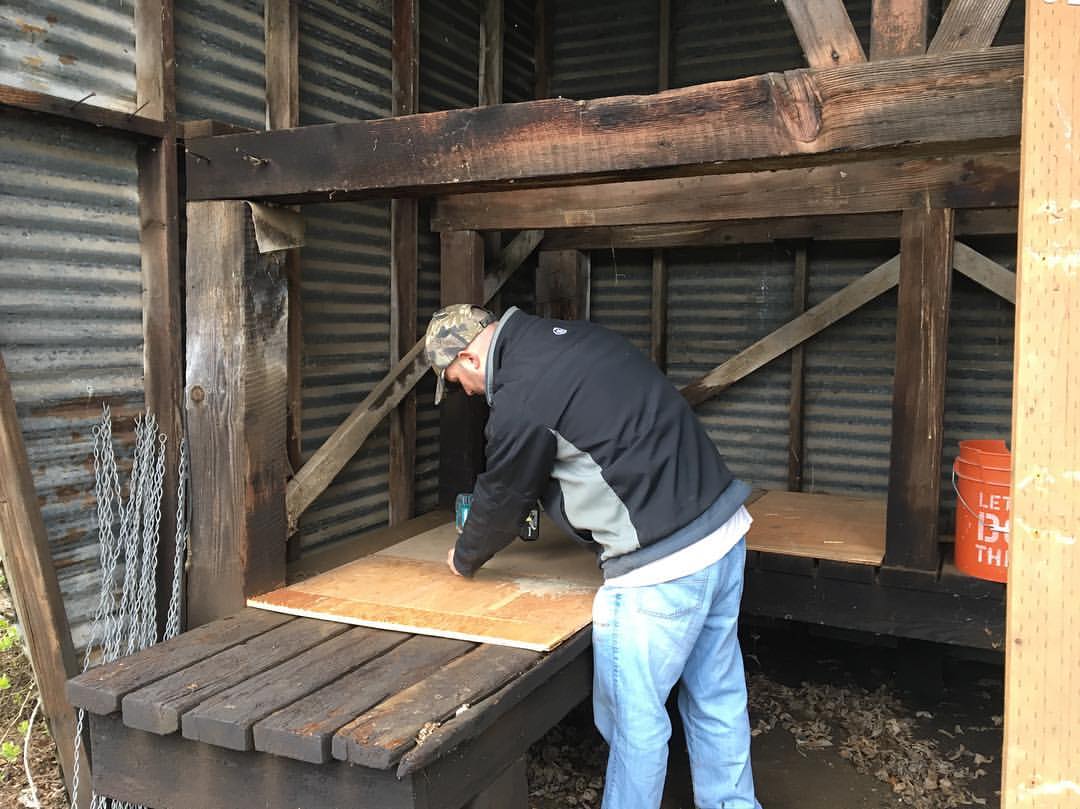 Plywood floor-Building a chicken coop